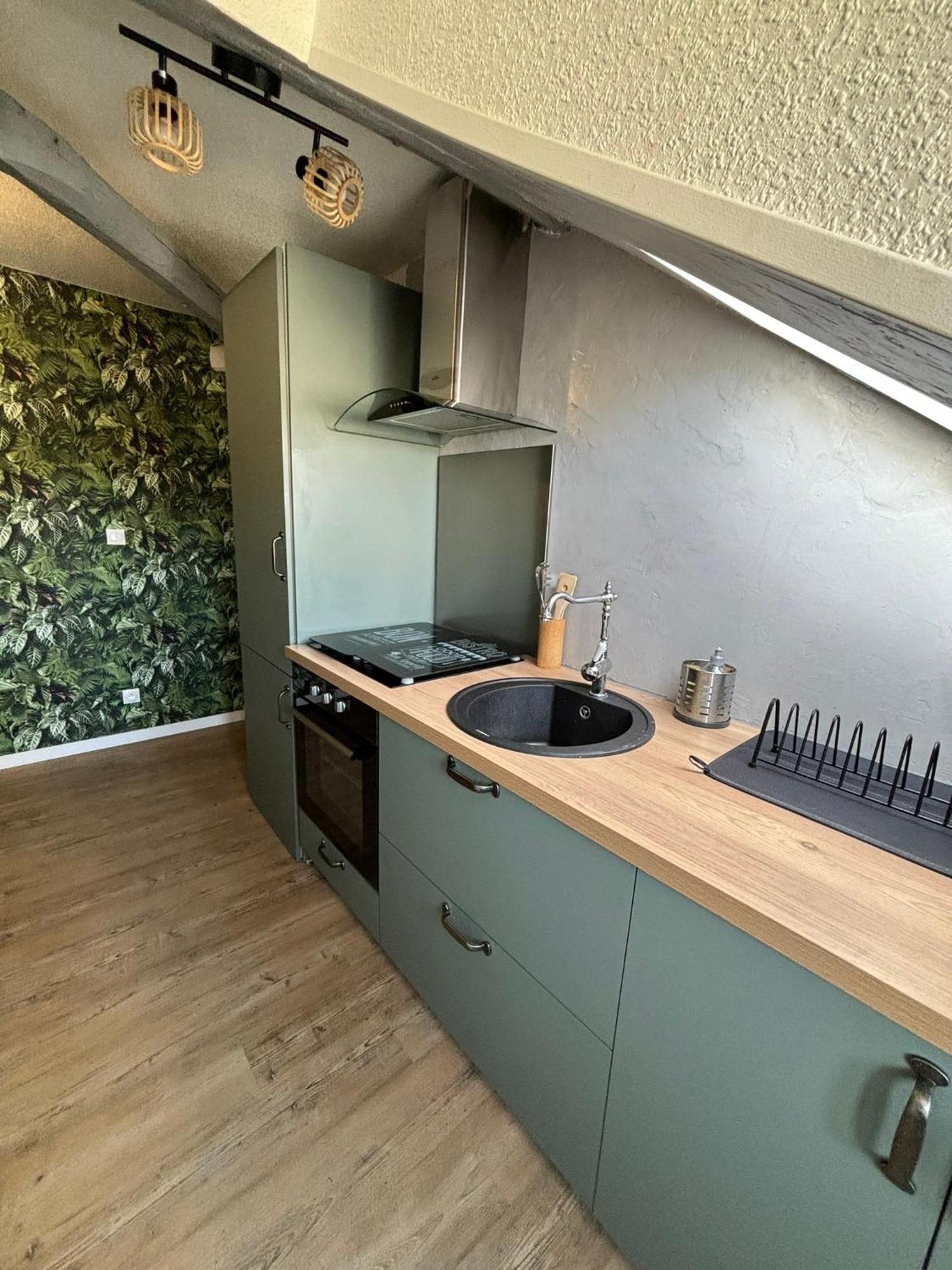 Jungle Cosy Apartment Лувие Екстериор снимка