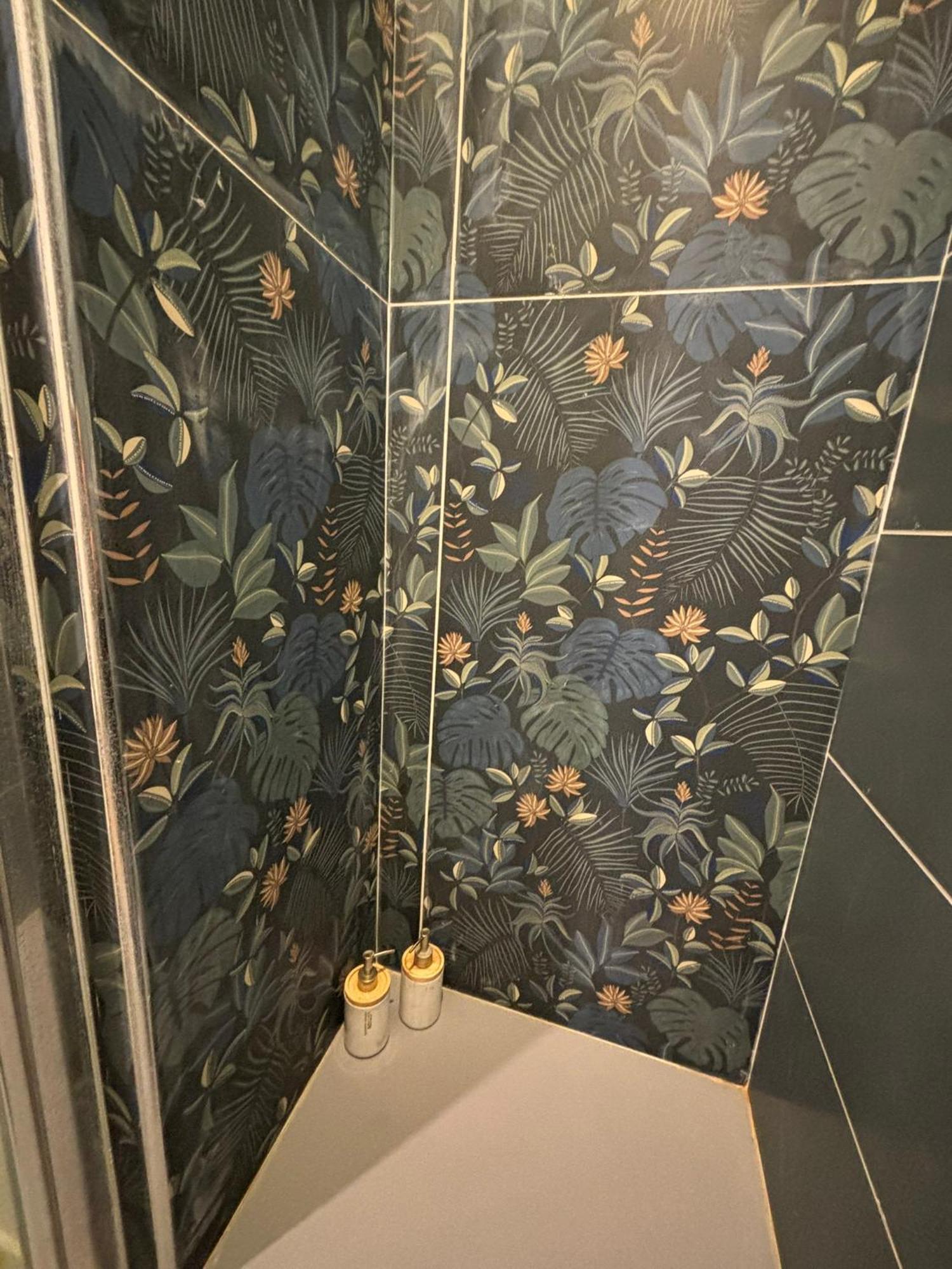 Jungle Cosy Apartment Лувие Екстериор снимка
