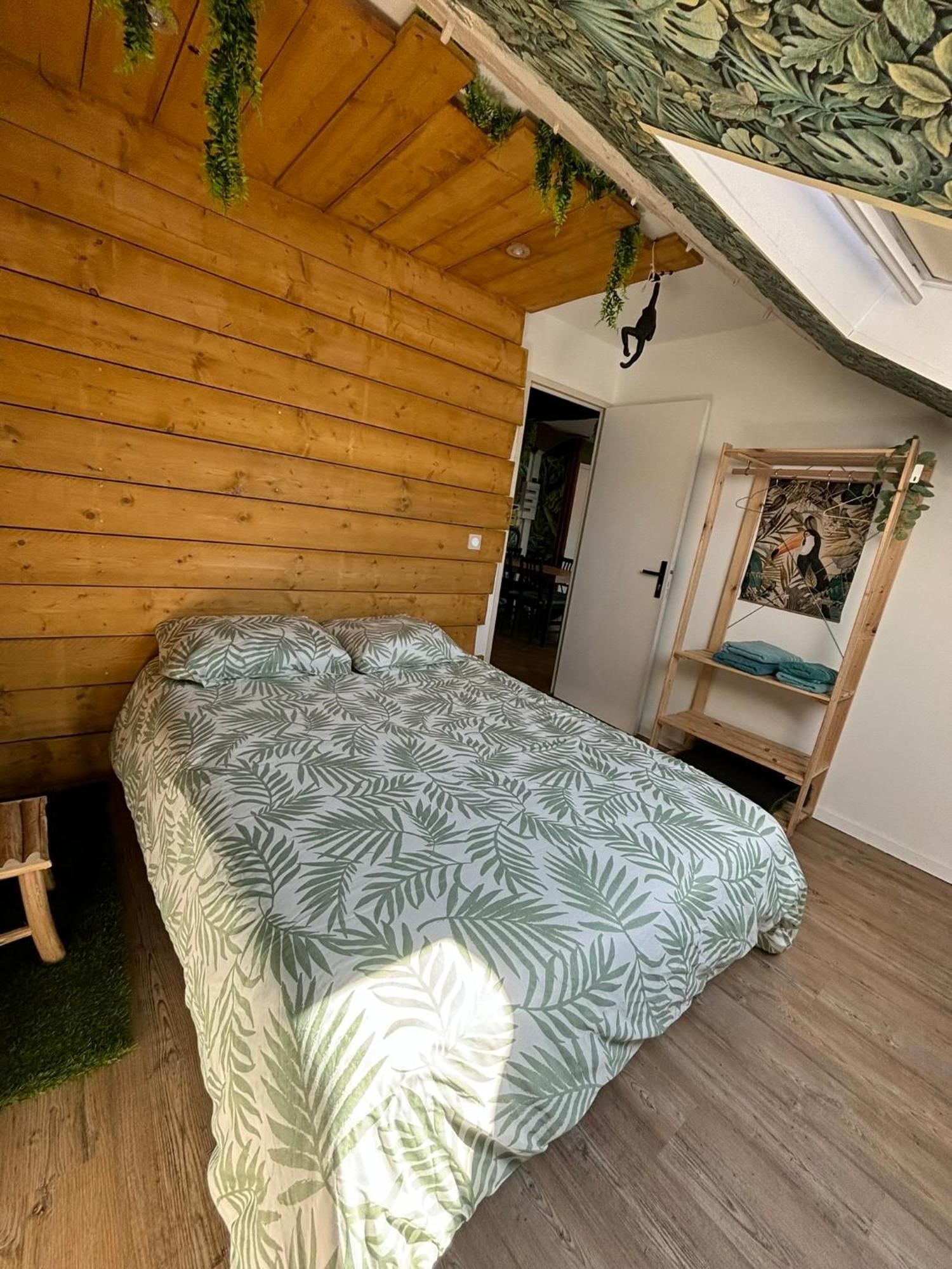 Jungle Cosy Apartment Лувие Екстериор снимка
