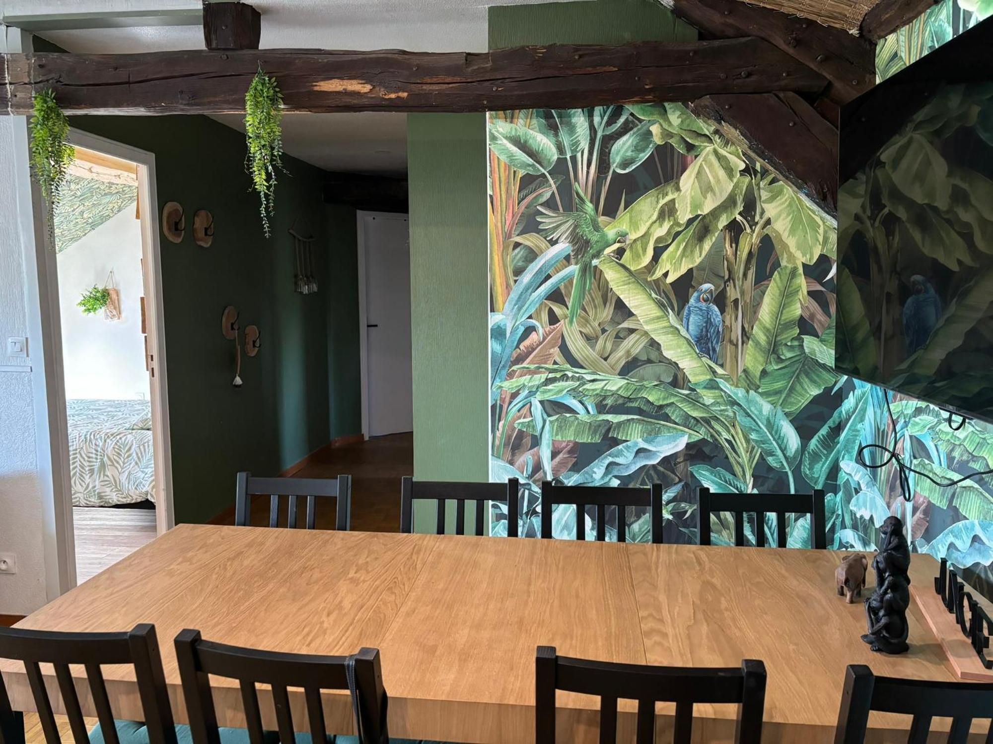 Jungle Cosy Apartment Лувие Екстериор снимка